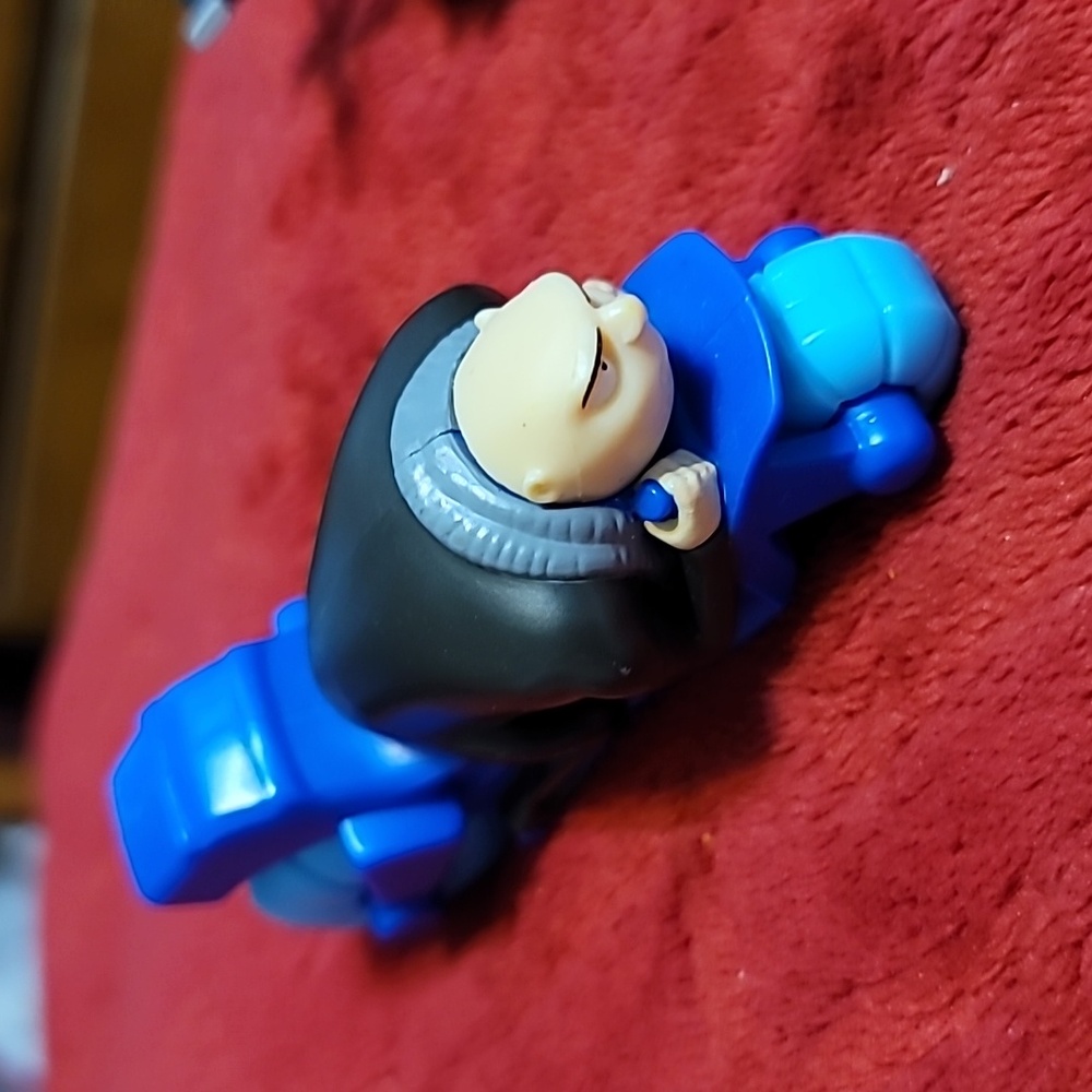 Despicable Me 3 Gru’s Hydrocycle # 4 2017 McDonalds Happy Meal Toy Minions